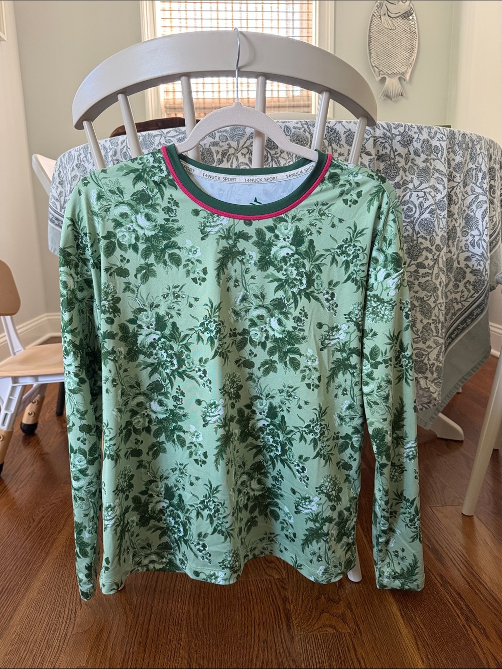 Tuckernuck (TNuck Sport) Green Floral Long Sleeve Top with Pink Trim